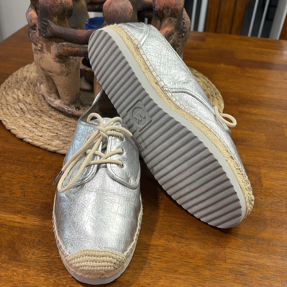 Michael Kors Silver Espadrille Interior - Picture 5 of 9